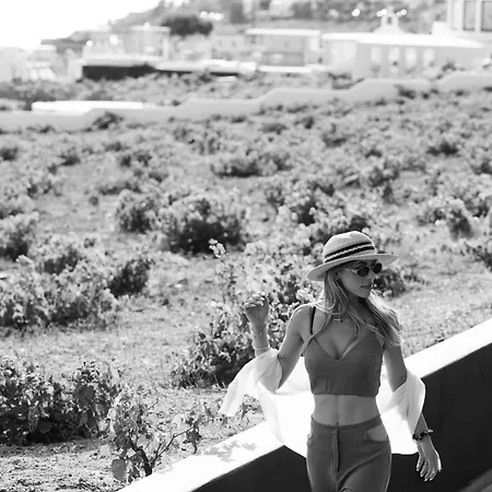 Agios Antonios ηouses *