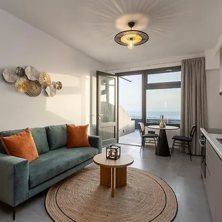 Agios Antonios ηouses Lejlighed