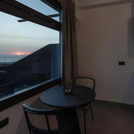 Lejlighed Agios Antonios ηouses Pýrgos