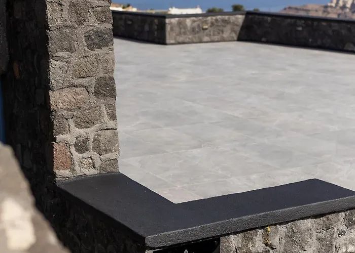 Agios Antonios ηouses * Pýrgos